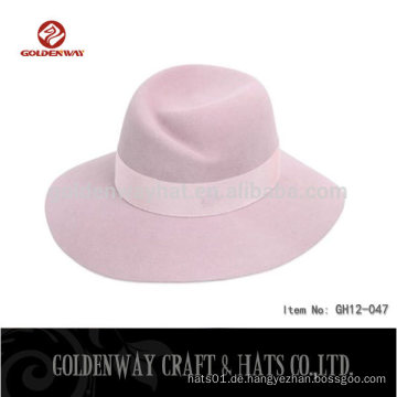 Eleganter rosa Filz-Panamahut für Mädchen